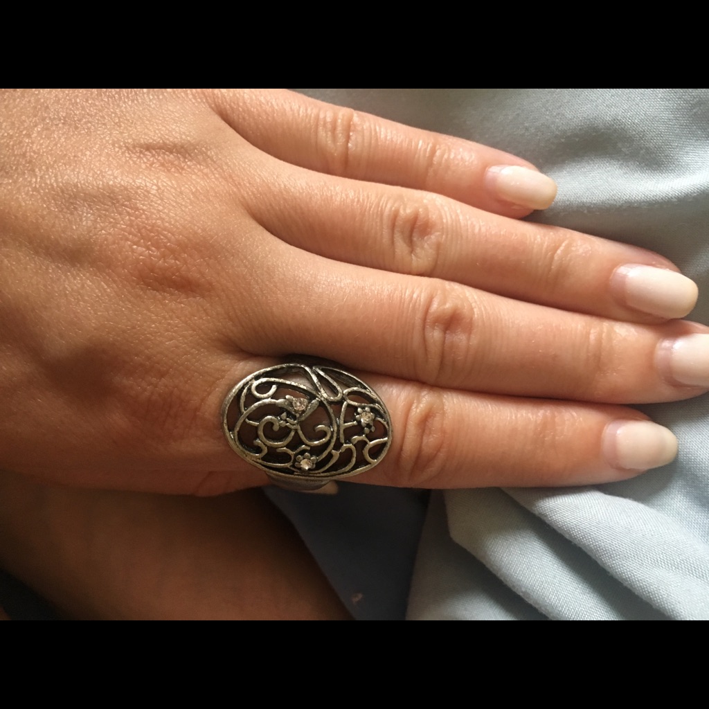 Expandable Oval Ring